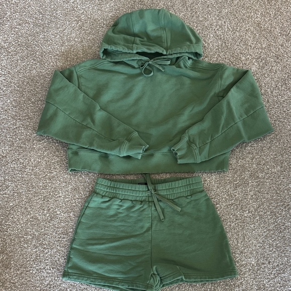Carbon38 Other - Carbon38 Forest Green Lounge Set